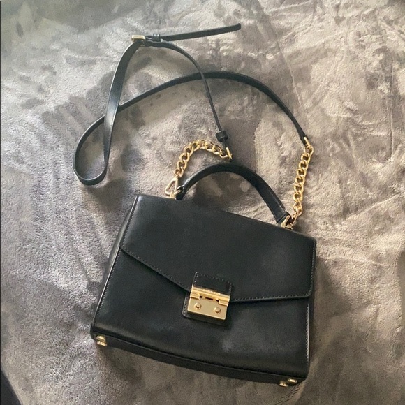 Michael Kors Handbags - Michael Kors Bag